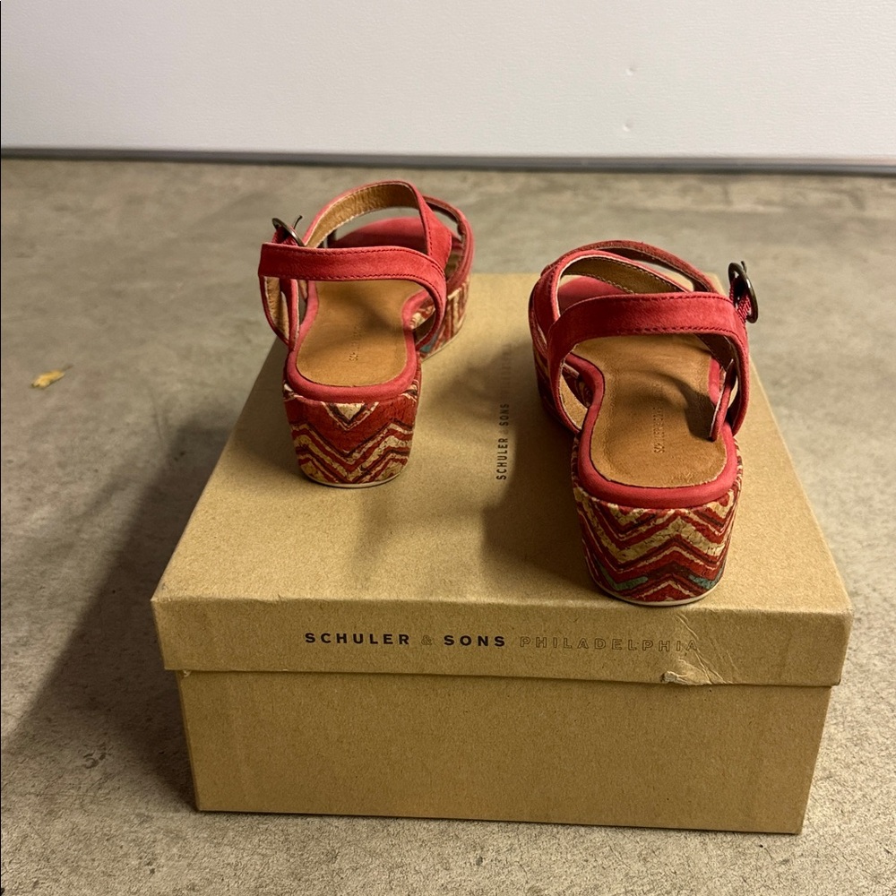 Brand new Schuler and sons Red Platform Sandals - Picture 4 of 8